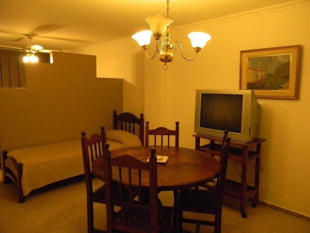 Cordoba Inn Apart Hotel エクステリア 写真